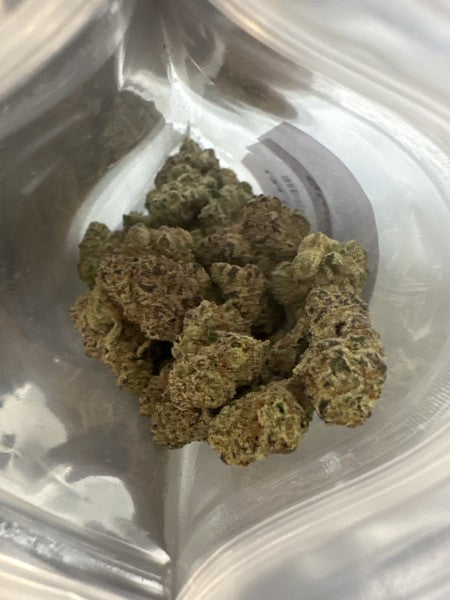 Glitter Bomb Hybrid - Indoor AAA Cannabis 10g | Dis-can Johannesburg - image 7