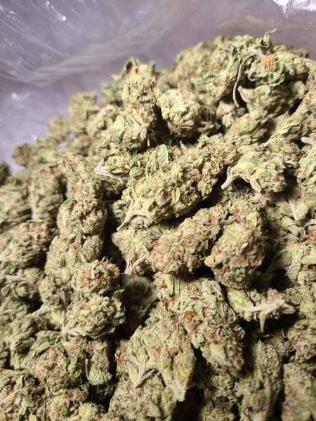 Wedding Cake Hybrid - Popcorn Buds Cannabis 3g | Dis-can Johannesburg - image 17
