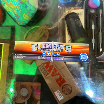 Elements Ultra Thin King Size Slim Rolling Papers + Tips | Premium Cannabis Pre-Roll | Dis-can Johannesburg - Image 1